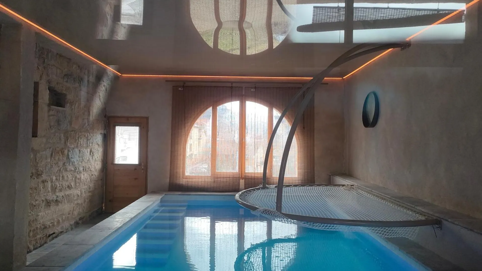 فندق Lesoleilo Mostuéjouls بيت ضيافة