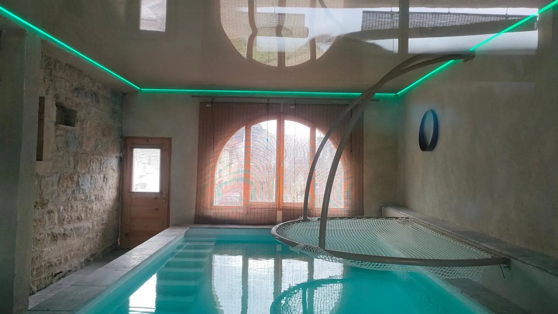 فندق Lesoleilo Mostuéjouls